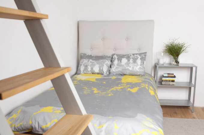 Suur voodipesukomplekt Luiged kollases